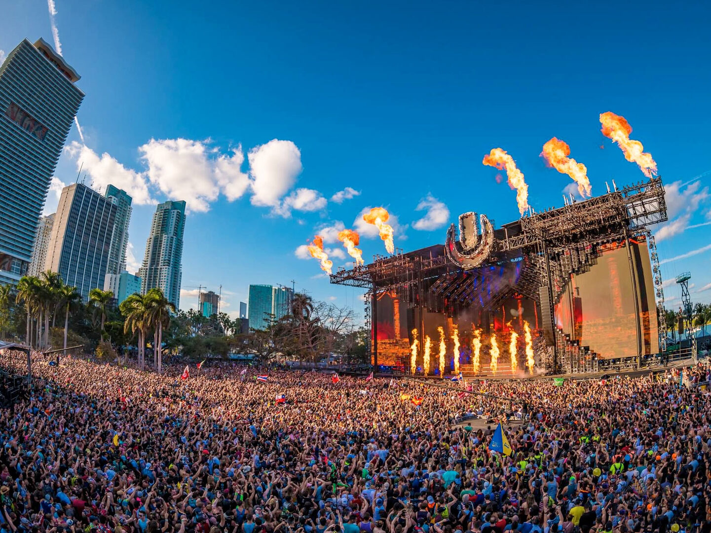ultra  miami bayfront park oz edm