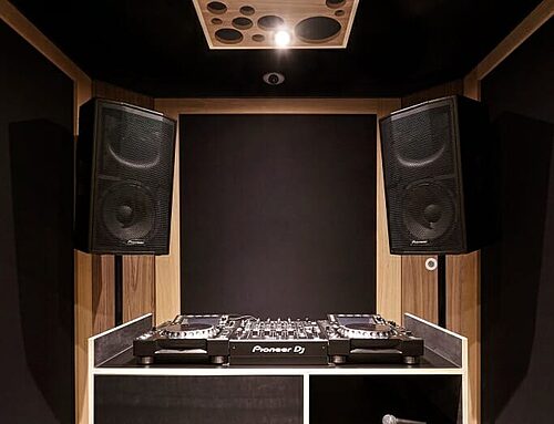 PIRATE STUDIOS предлагает бесплатные студийные помещения для украинских художников